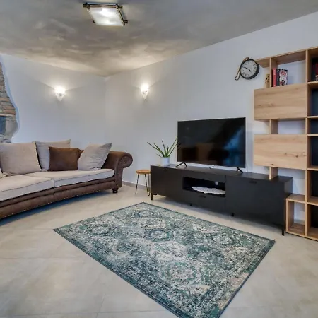 Vikendica Rika By Interhome