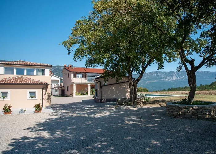 Vikendica Rika By Interhome *