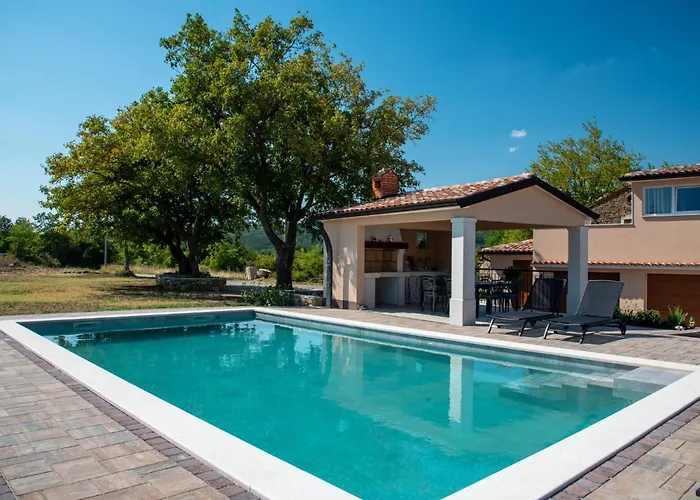 Vikendica Rika By Interhome