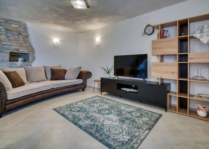 Vikendica Rika By Interhome