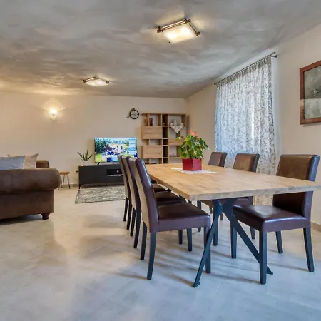 Ferienhaus Rika By Interhome